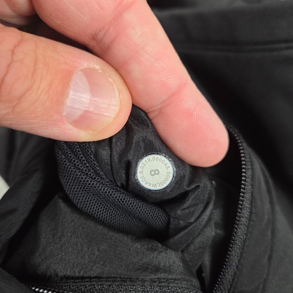 Lululemon Down For It All Vest Womens 8 Black Puffer Full Zip Lightweight - Picture 10 of 10